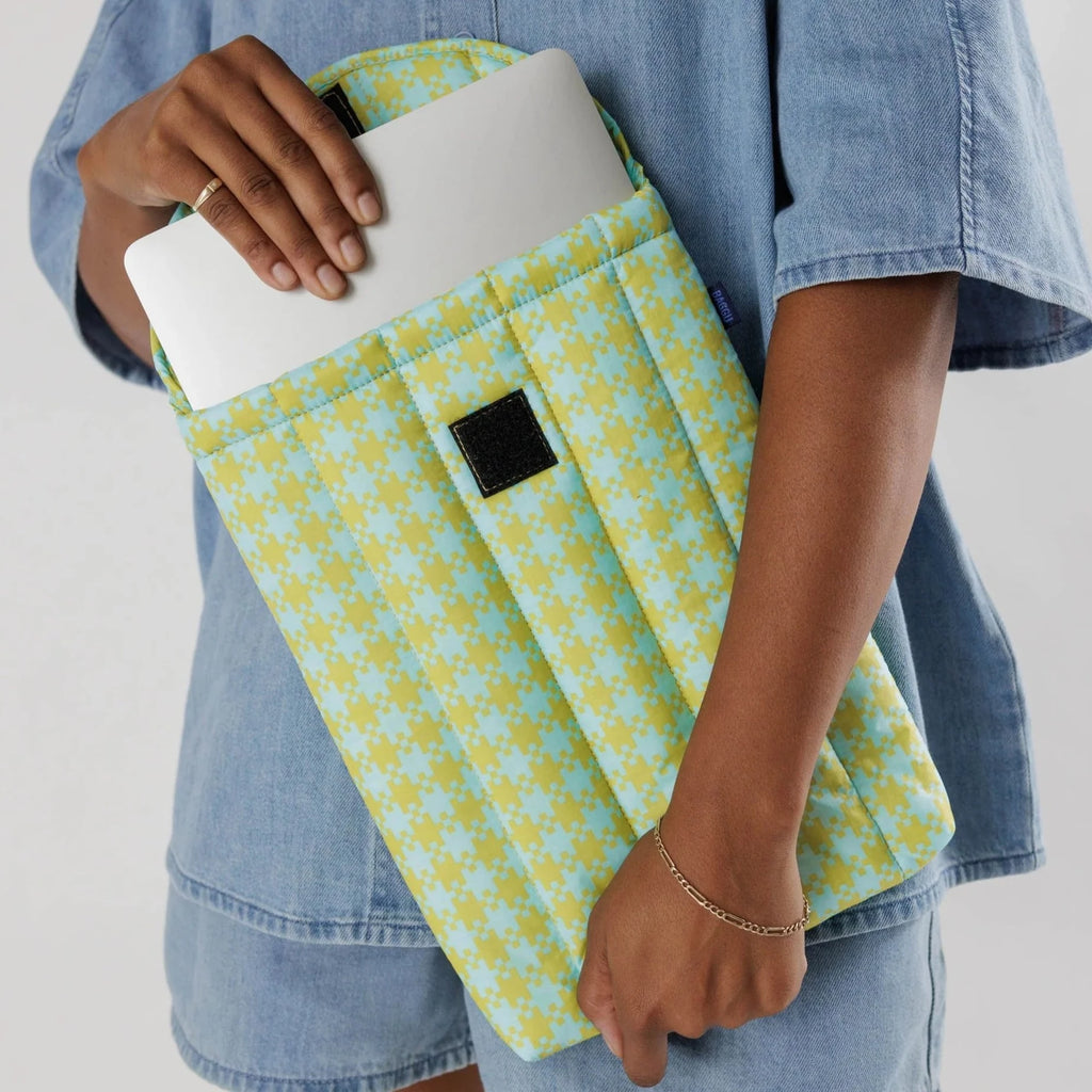 Baggu Puffy Laptop Sleeve 13"/14" - Mint  Pixel Gingham | Garian