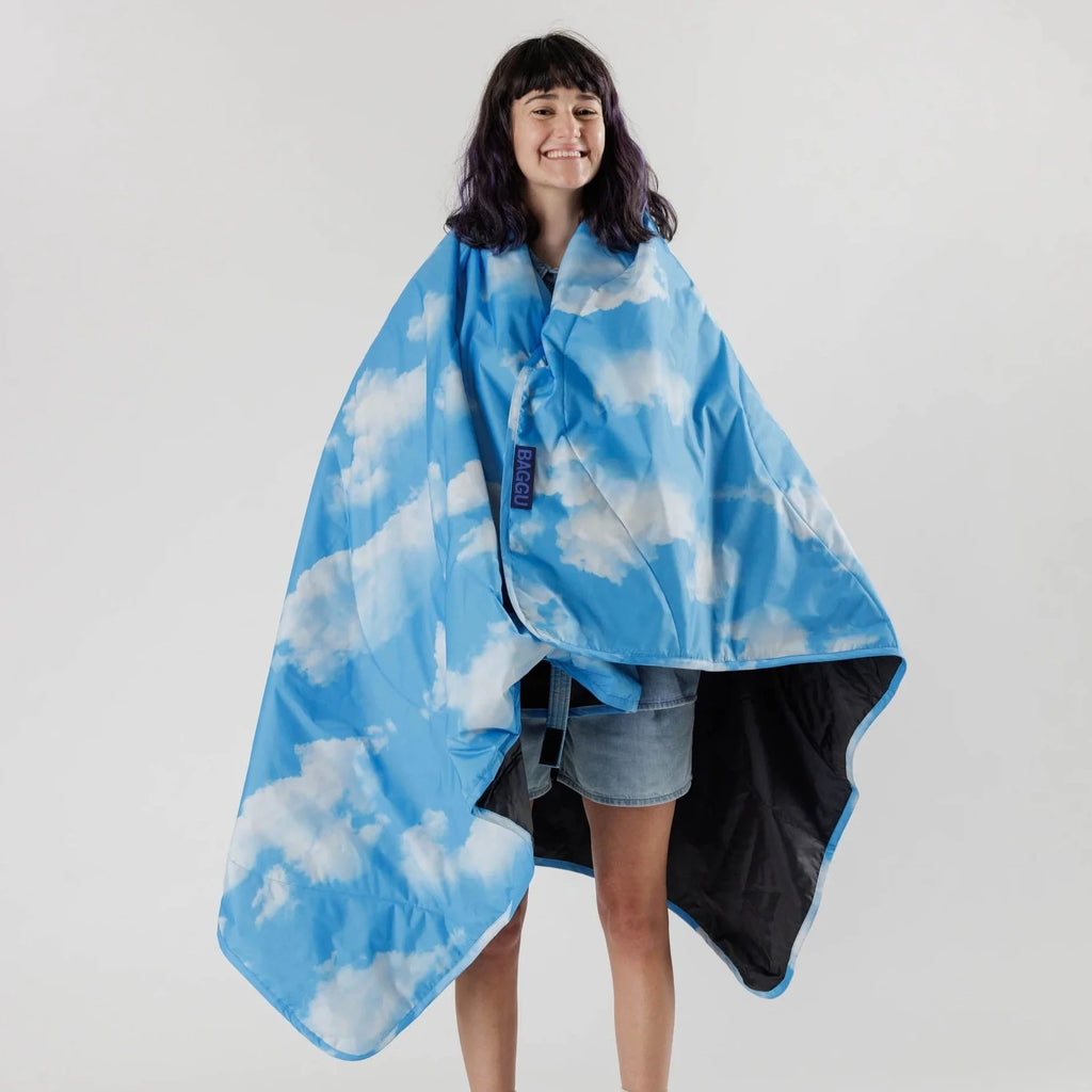 Baggu Puffy Picnic Blanket - Clouds | Garian