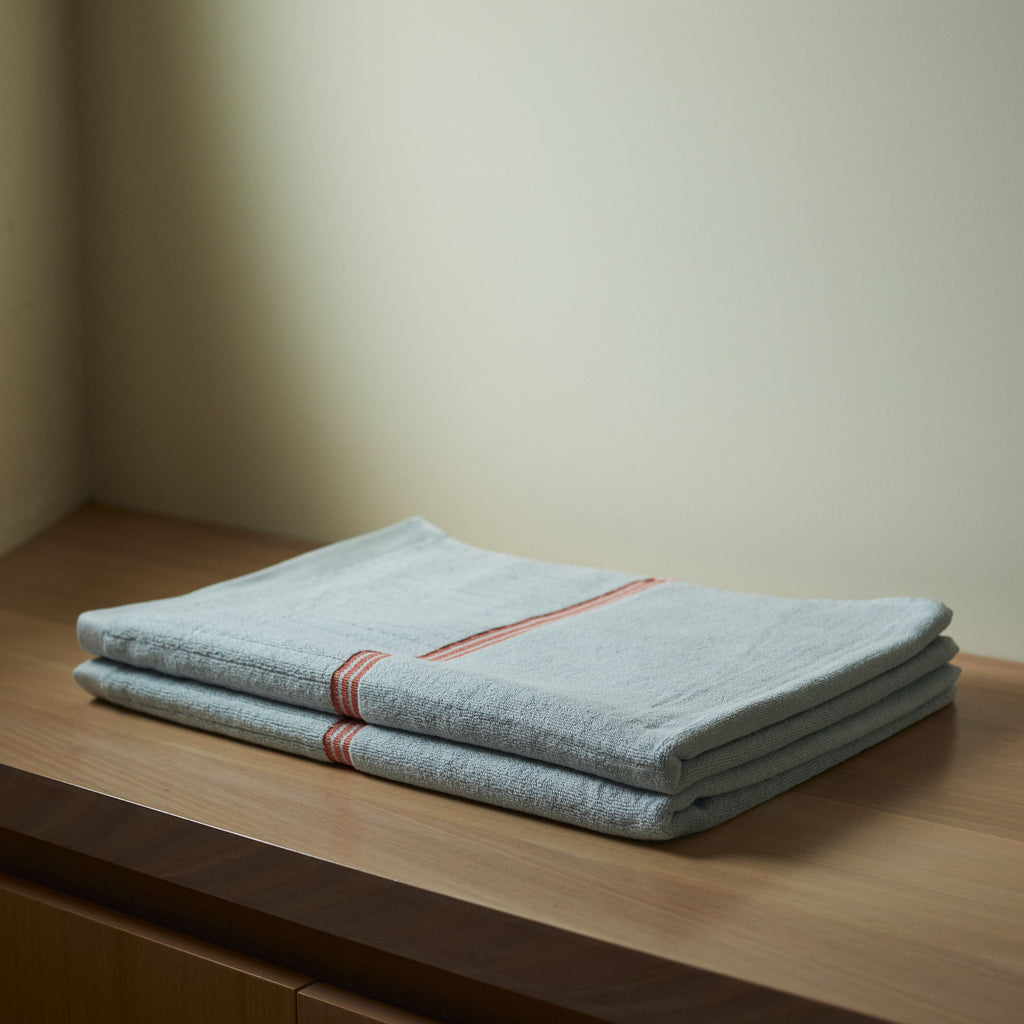 Hayes Bath Towel in Lake | Baina | Garian Hong Kong Lifestyle Concept Store