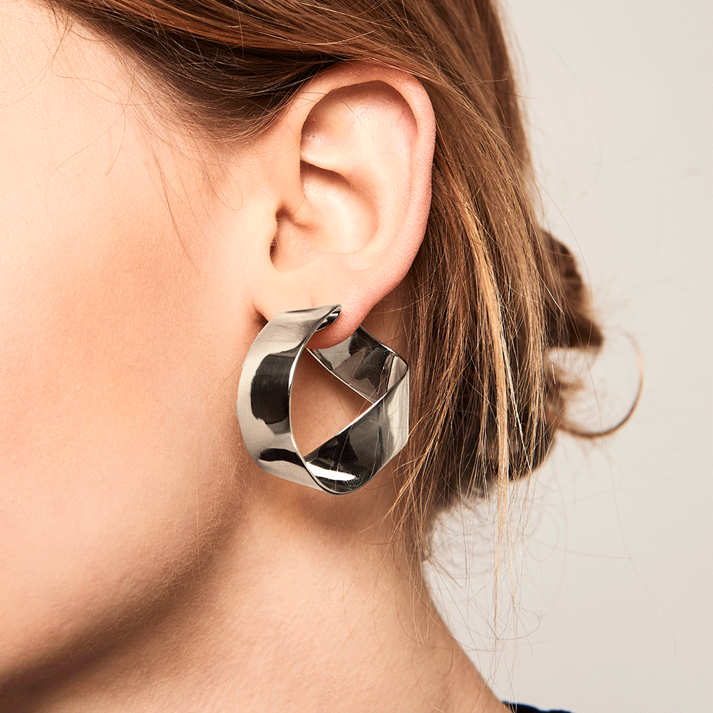 Gravity Silver Earrings | Garian 