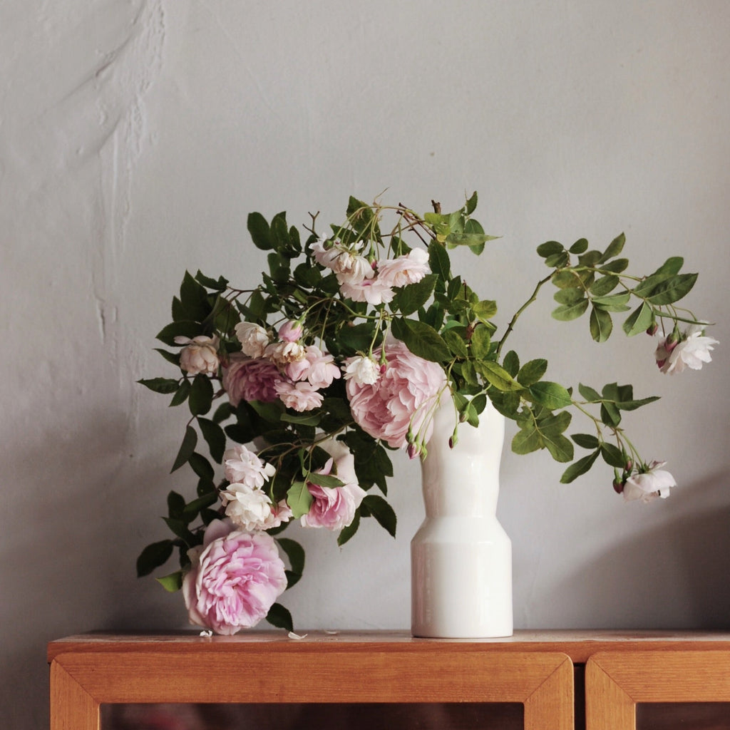 Feldspar White Bunch Vase | Garian Hong Kong Lifestyle Concept Store