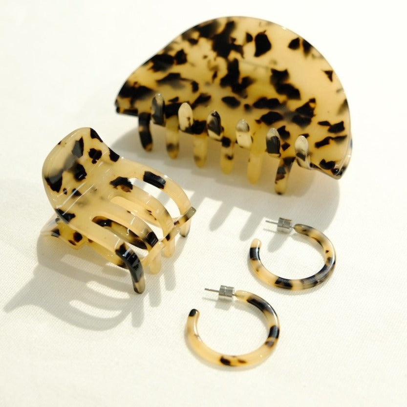 Mini Hair Clip in Blonde Tortoise | Garian 