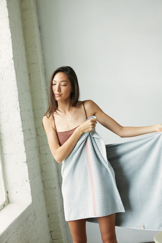 Hayes Bath Towel in Lake | Baina | Garian Hong Kong Lifestyle Concept Store