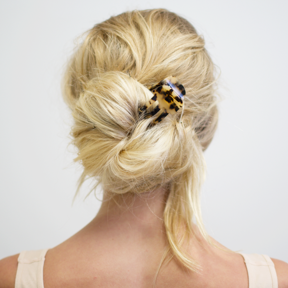 Mini Hair Clip in Blonde Tortoise | Garian 