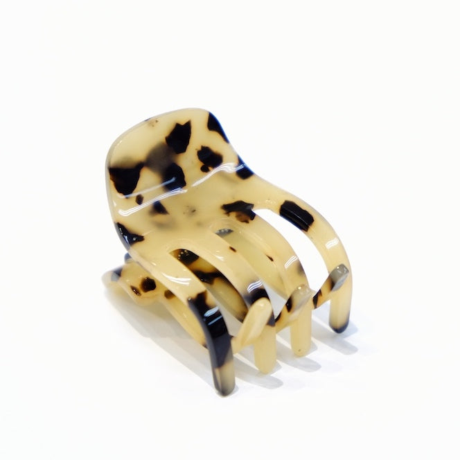 Mini Hair Clip in Blonde Tortoise | Garian 